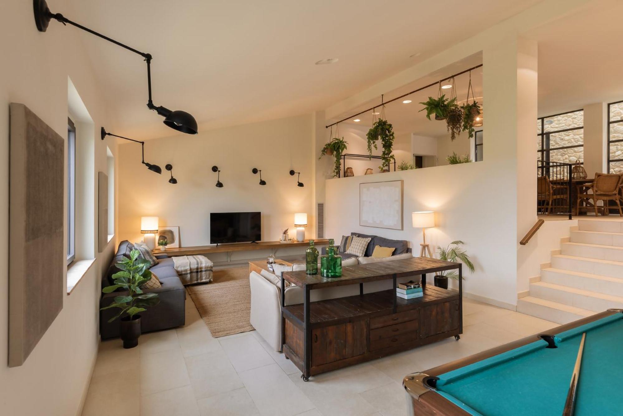 Can Bufi Espectacular Casa Con Piscina Interior Llagostera Bagian luar foto