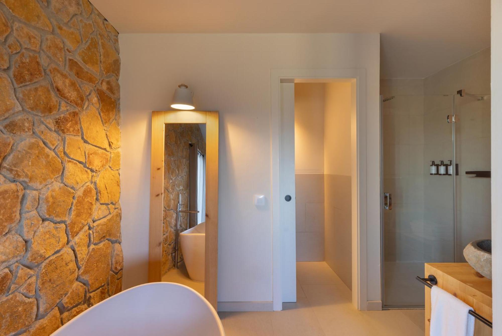 Can Bufi Espectacular Casa Con Piscina Interior Llagostera Bagian luar foto